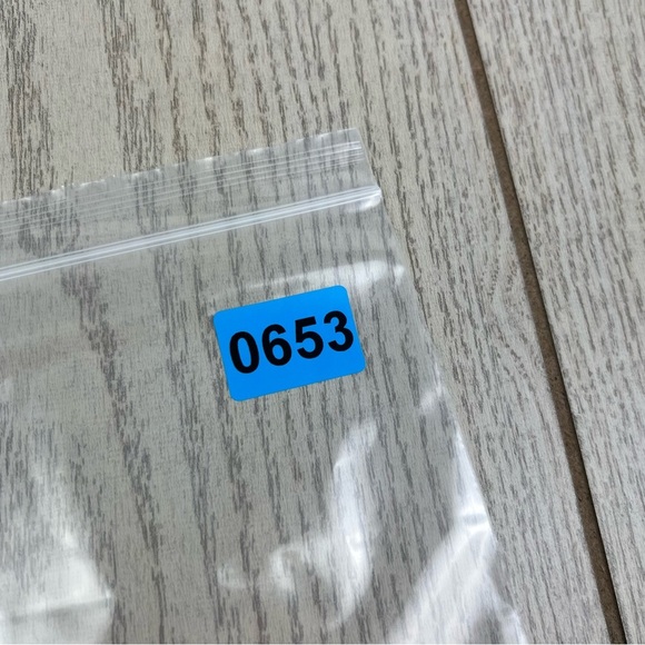 653 Bar III Men's Slim Tie 310 Hunter Cobble Solid $55 Silk Poly Blend - Picture 6 of 6